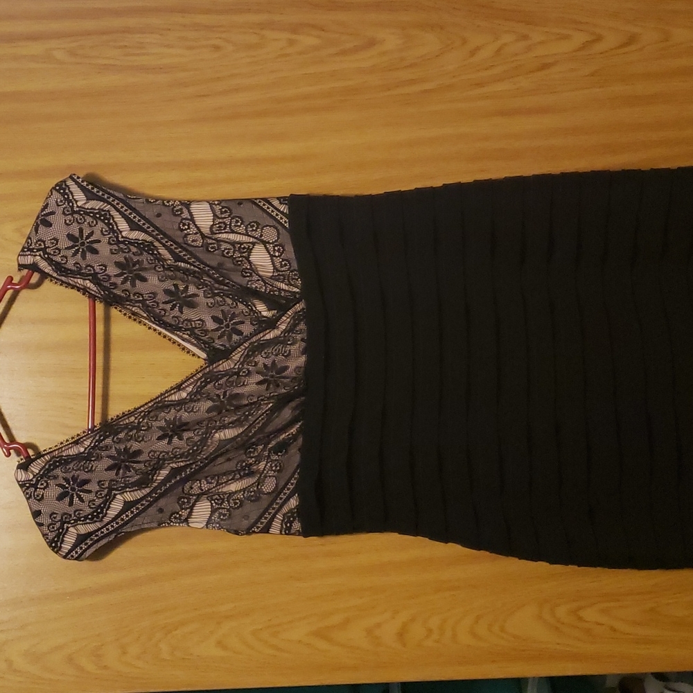 Signature Lana Dress Size 12